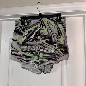 Lululemon Limited Edition Hotty Hot HR short